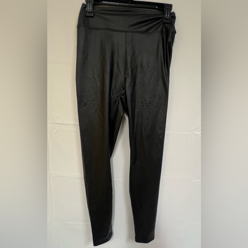 NEW Offline by aerie faux fur legging size: L